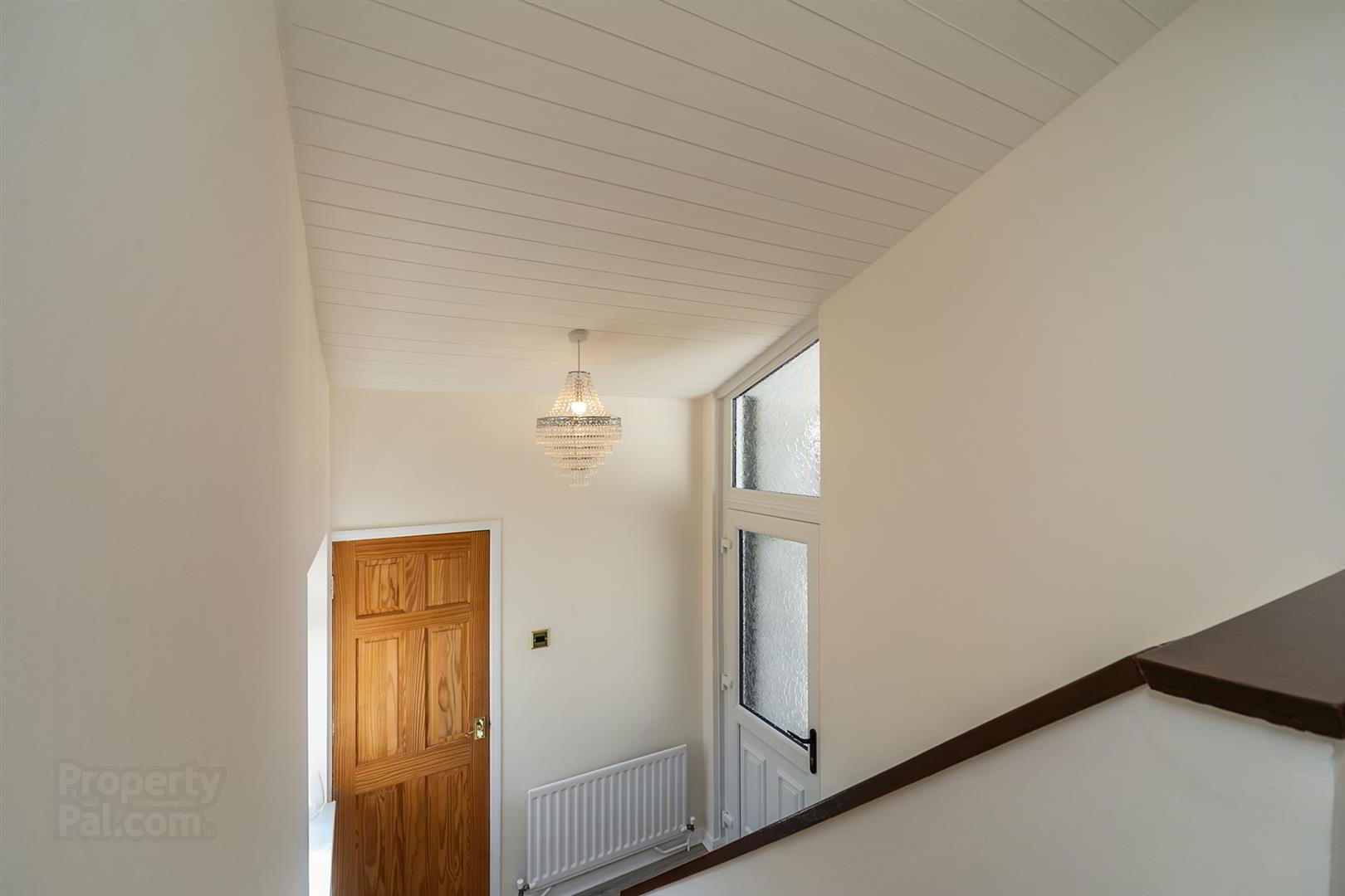 16 Lothian Avenue 12 of 19