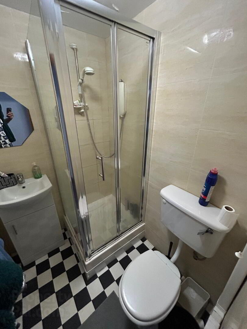 Flat 1, 5 Ashley Avenue 8 of 11