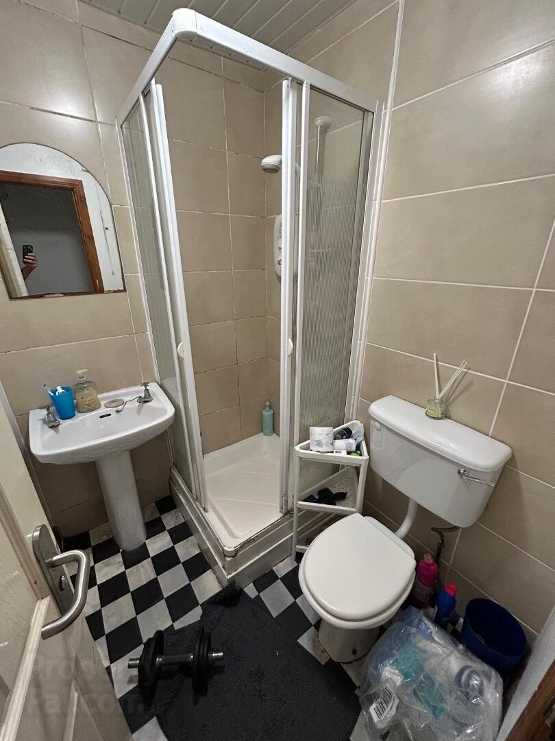 Flat 1, 5 Ashley Avenue 11 of 11