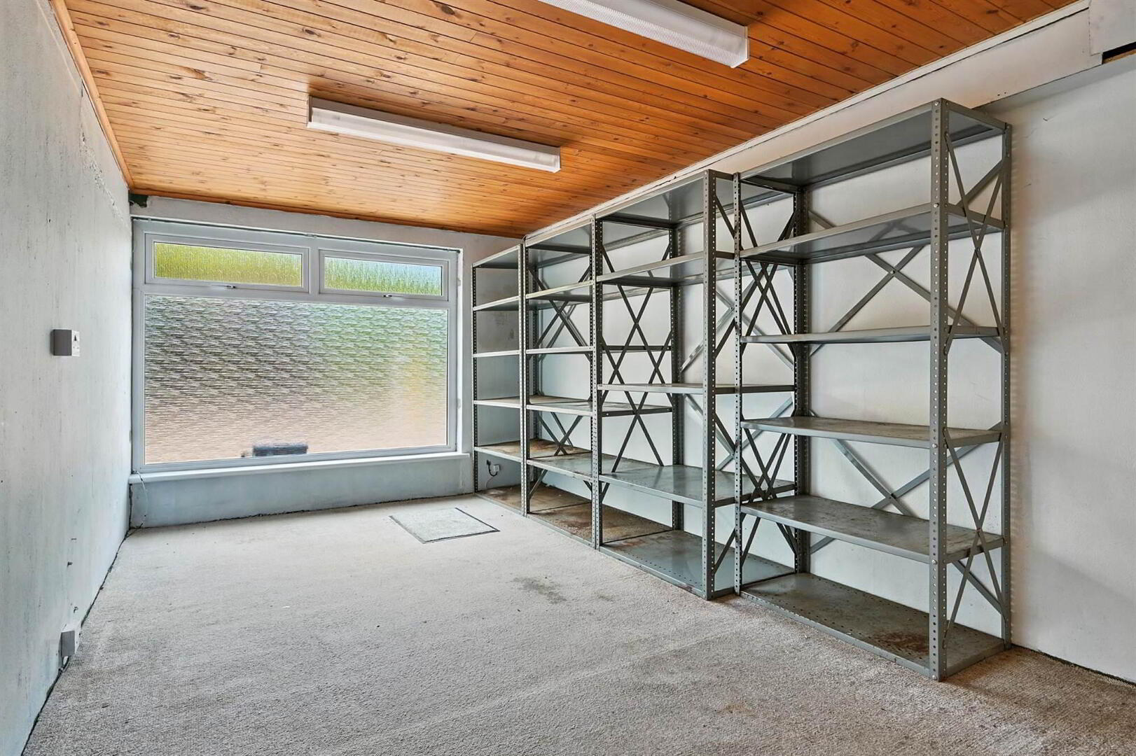 25 Larch Hill 25 of 45