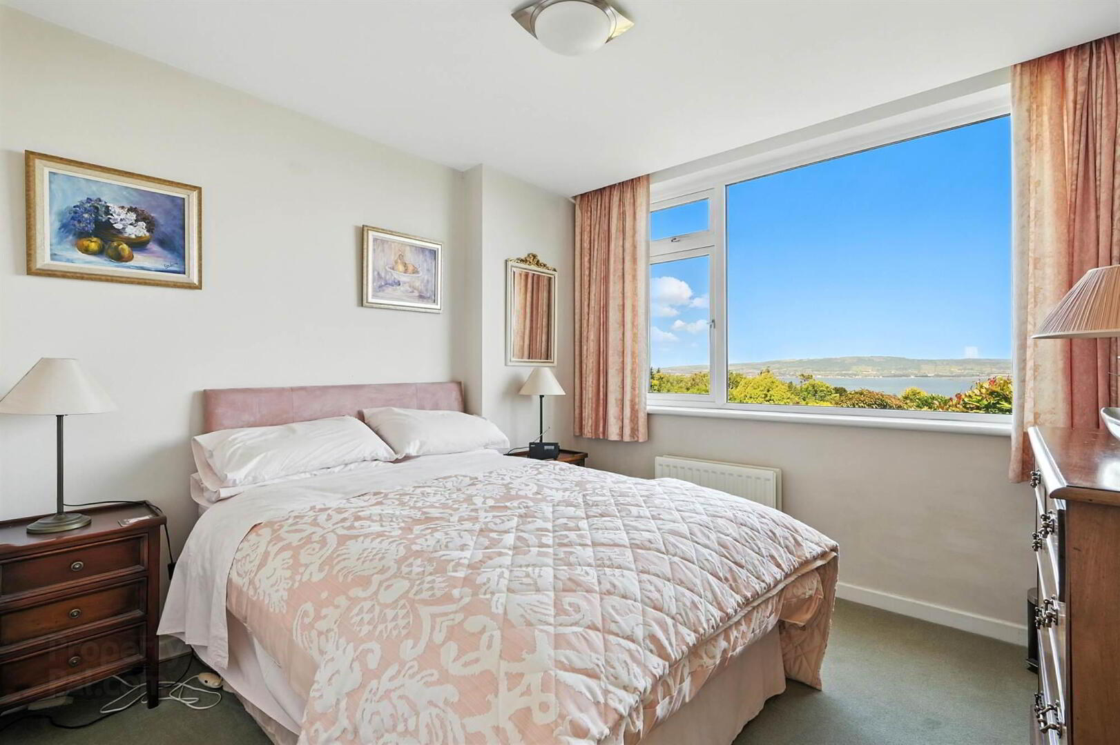 25 Larch Hill 29 of 45