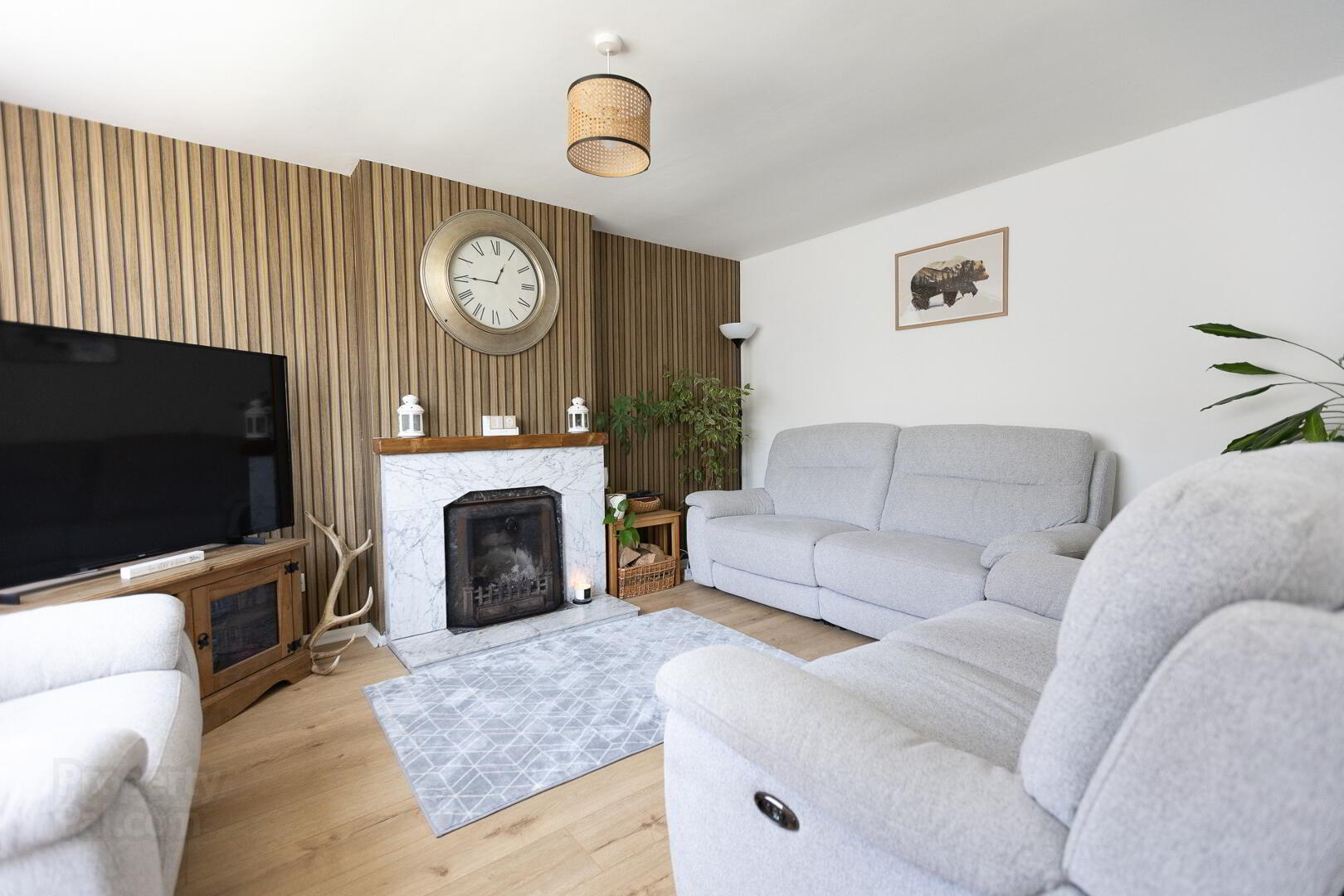 14 Rosemount Avenue 4 of 39