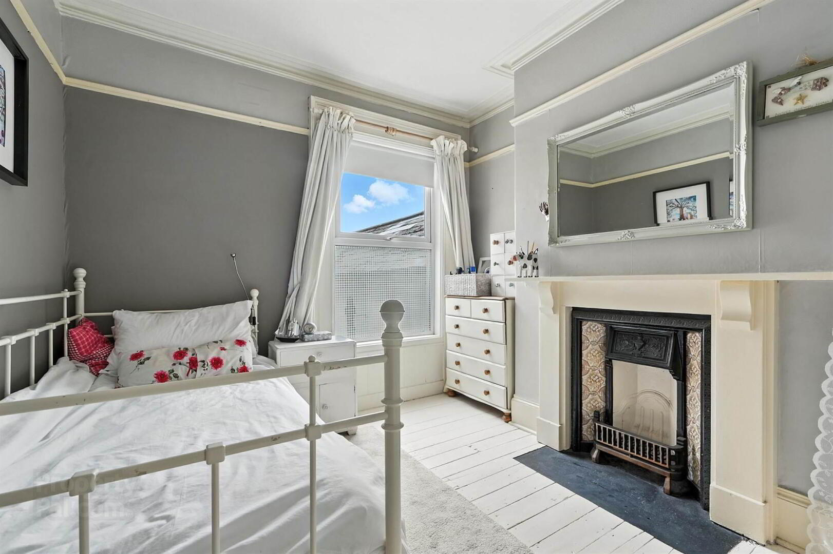 100 Upper Newtownards Road 20 of 34