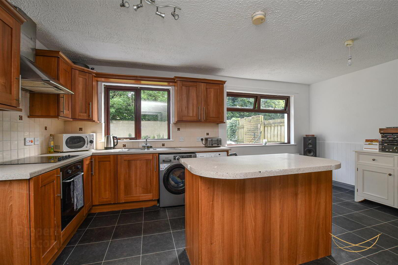 25a Clare Heights 10 of 30