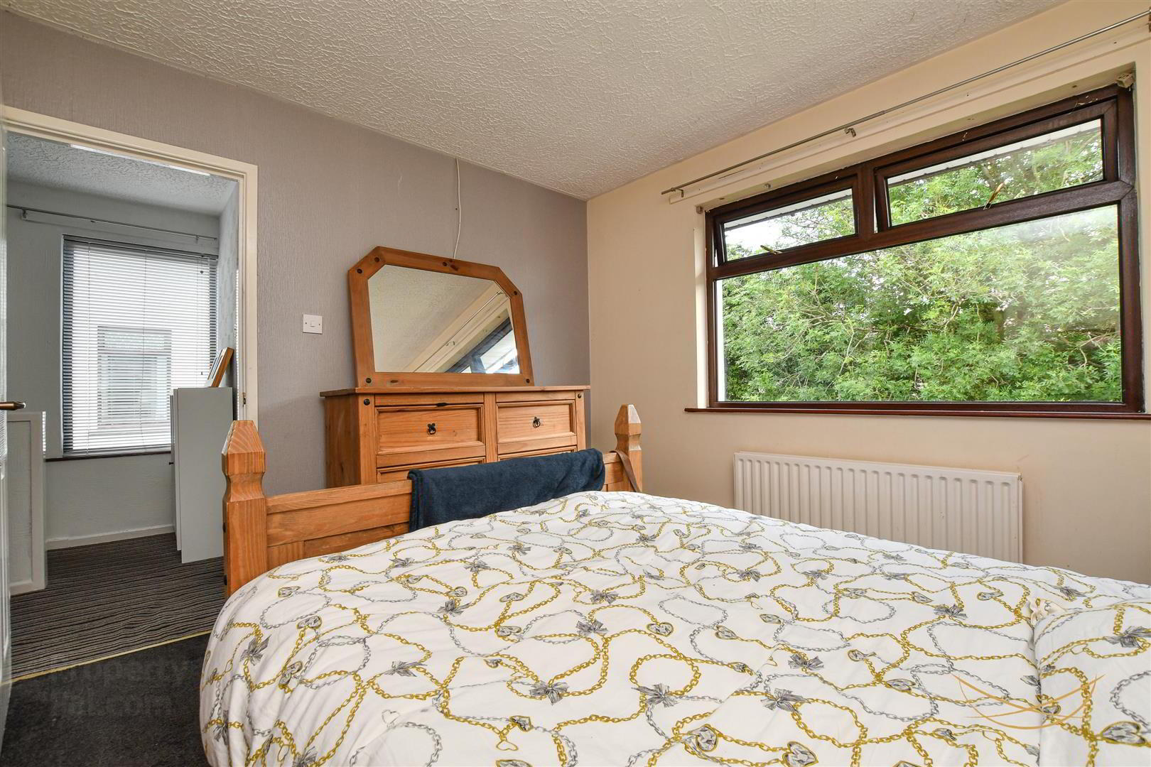 25a Clare Heights 13 of 30