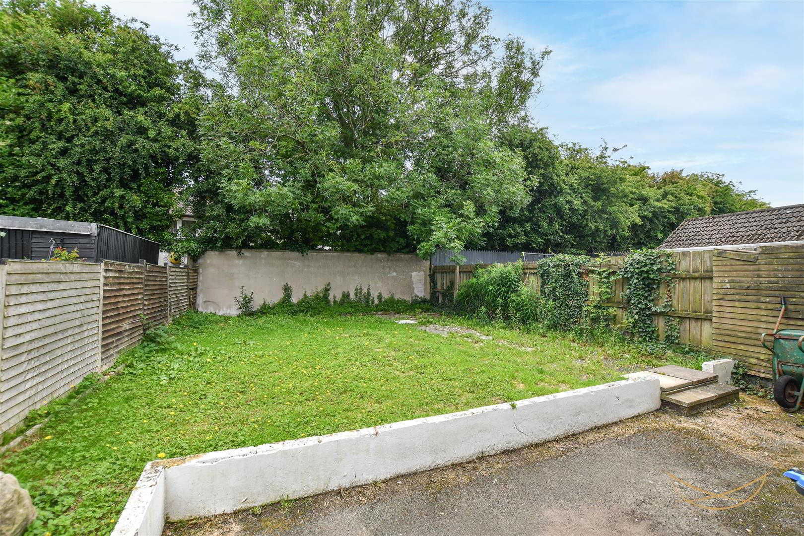 25a Clare Heights 25 of 30