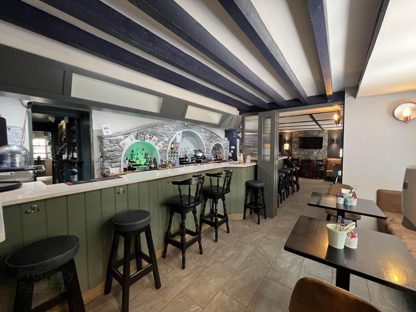 Nagle`s Bar & Accommodation 3 of 37