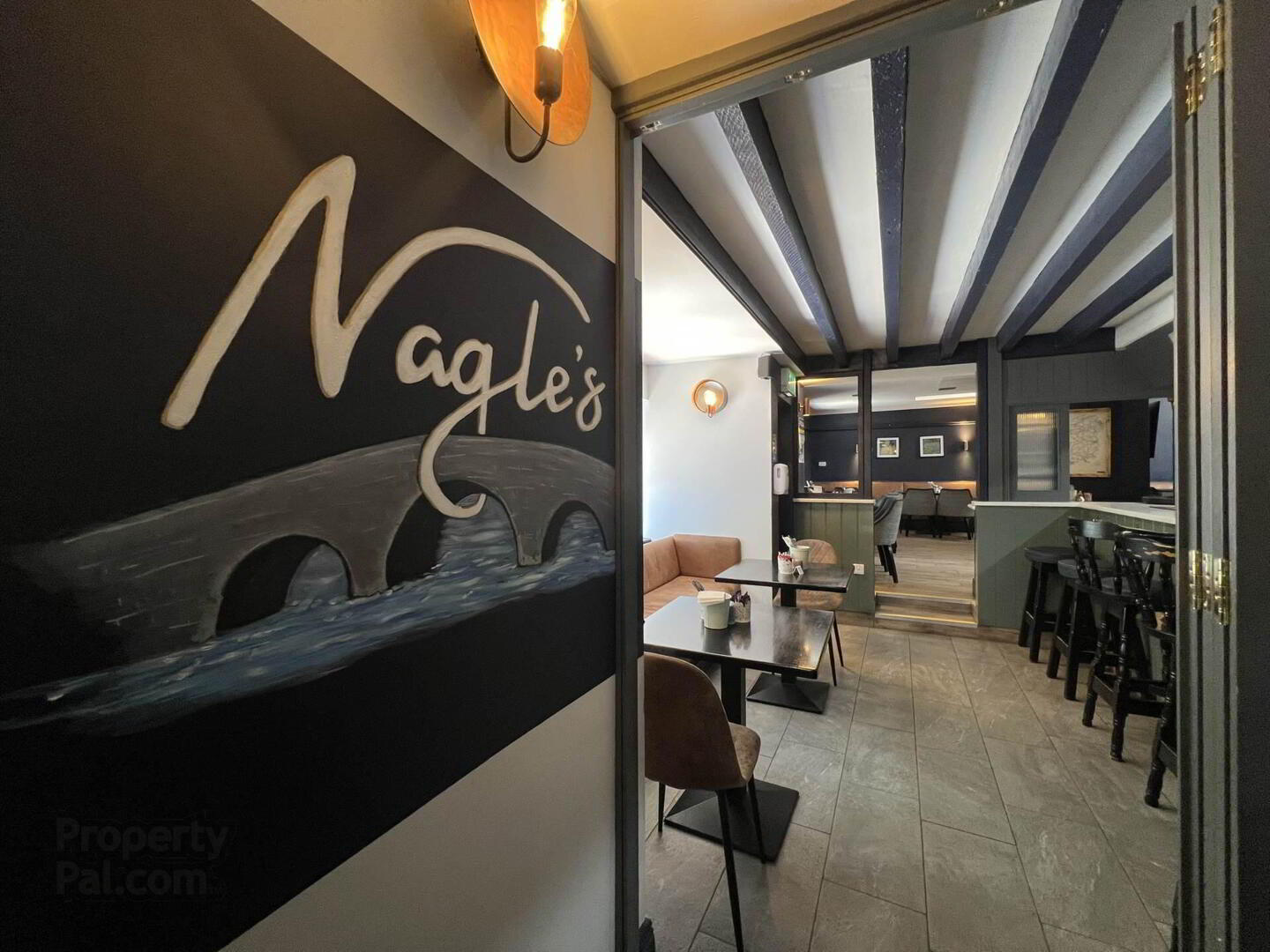 Nagle`s Bar & Accommodation 4 of 37
