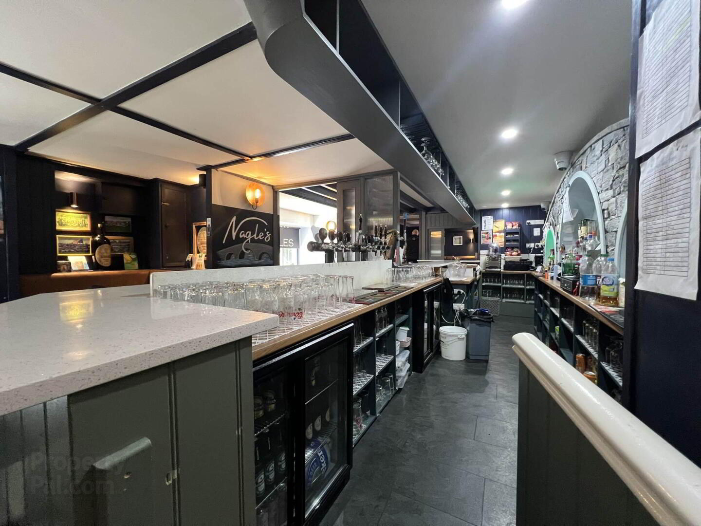 Nagle`s Bar & Accommodation 8 of 37