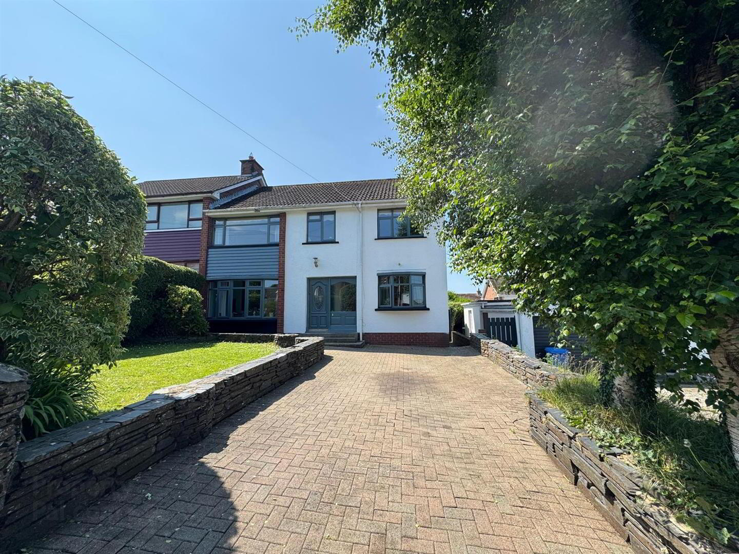 property description image