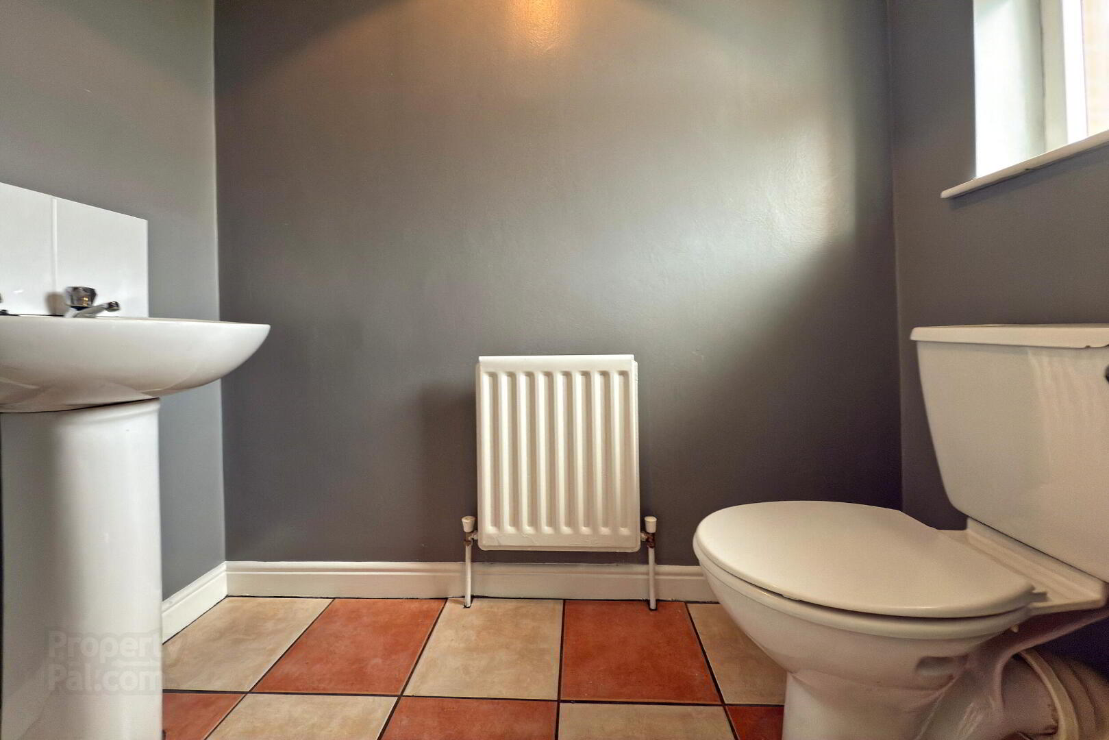 18 Millfort Close 6 of 14