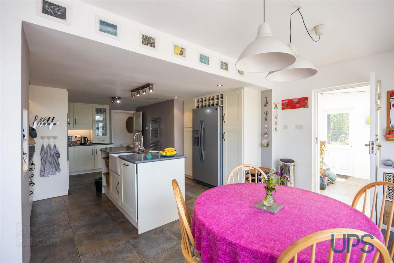 'Glenfield', 87 Cidercourt Road 12 of 79