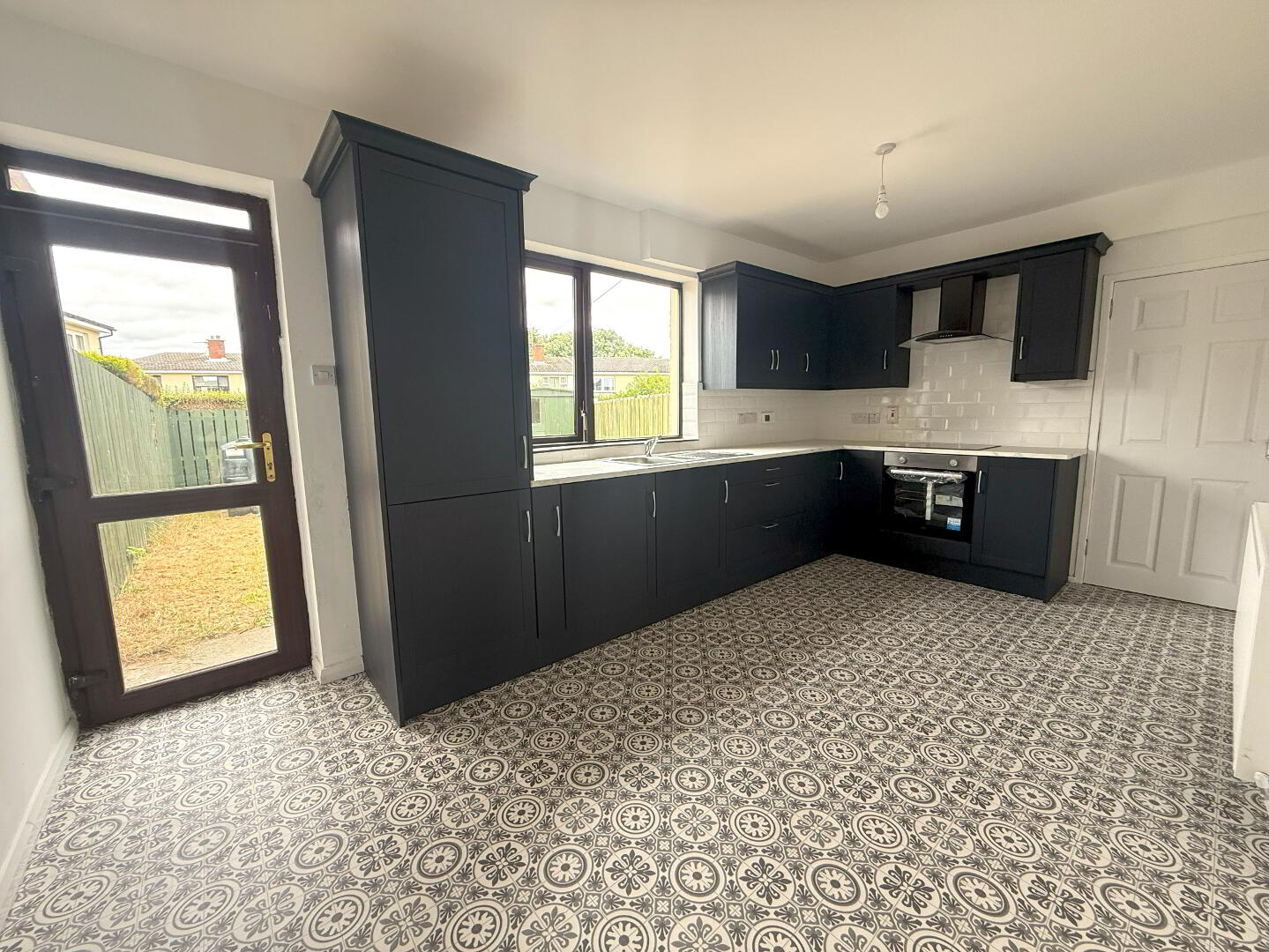 48 Donard Drive 4 of 10