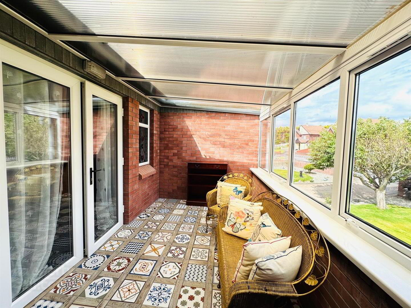 74 Woodend Road 26 of 49
