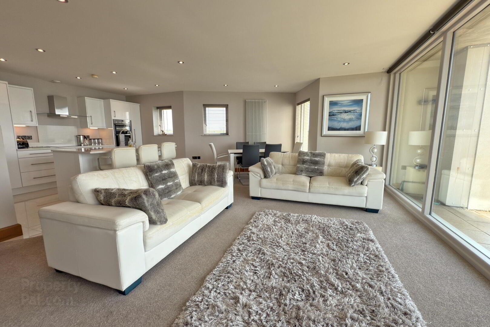 C6 The Edgewater 8 of 17