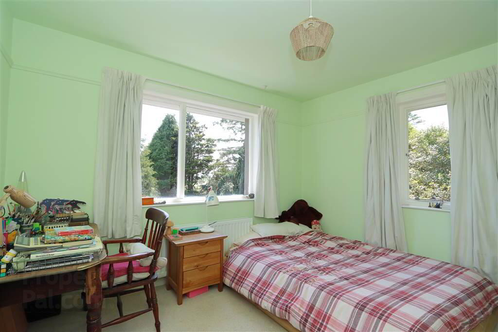 'Mount Cairn', 106 Newtownards Road 23 of 61