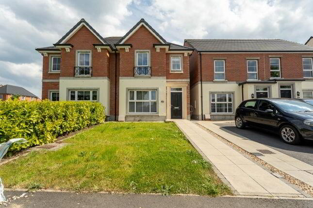 28 Atherton Square 1 of 2