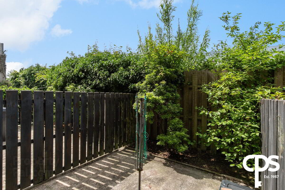 18 Ferndale Court 15 of 16