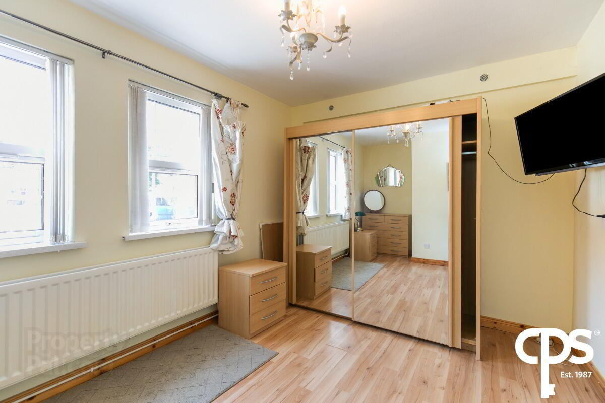 18 Ferndale Court 10 of 16
