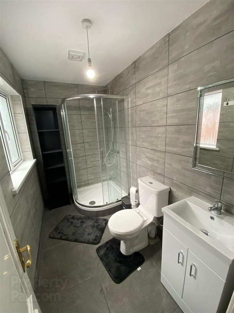 27 Donegall Avenue 8 of 10