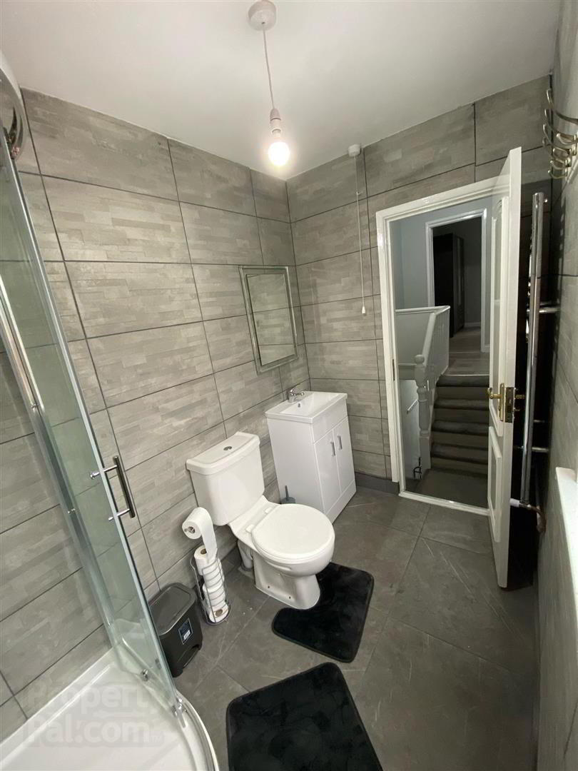 27 Donegall Avenue 9 of 10