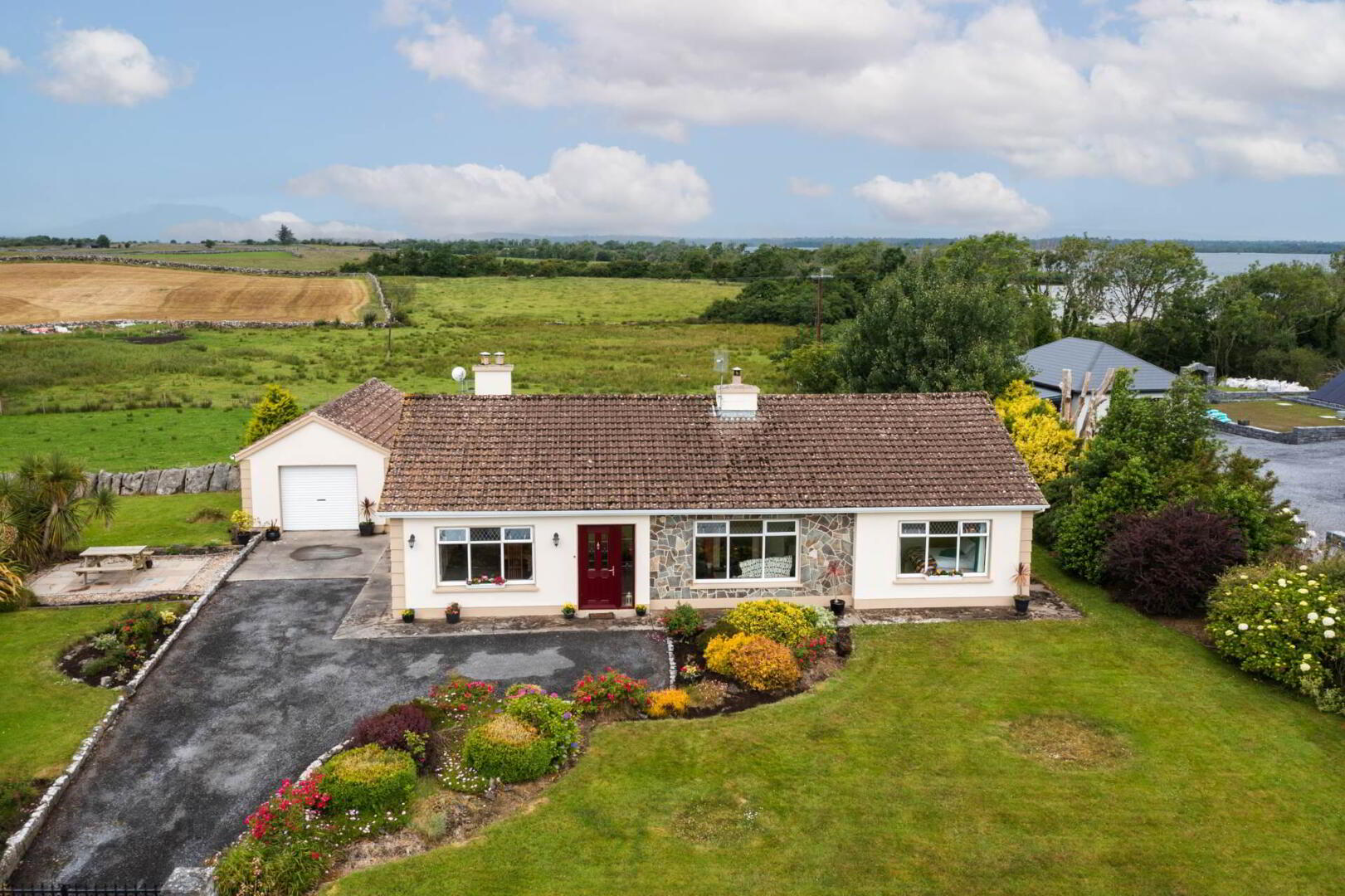 property description image