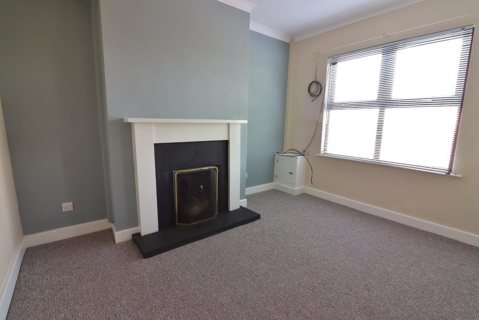 58 Brownlow Terrace 3 of 10