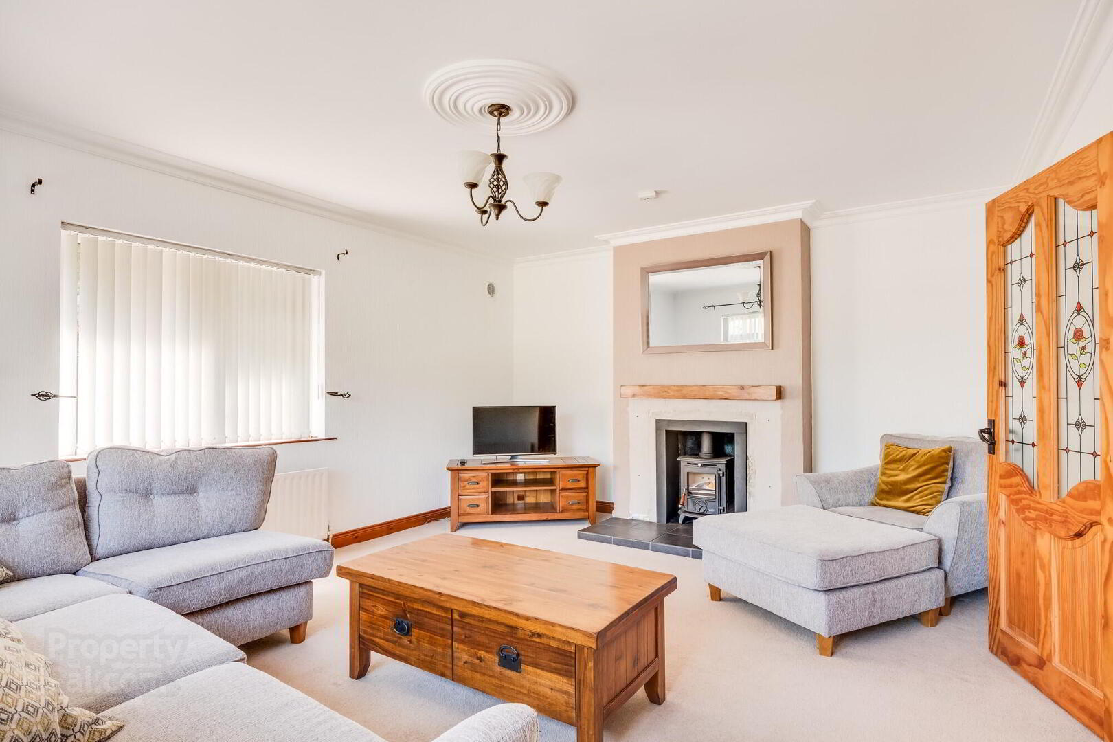 600 Loughshore Road 3 of 37