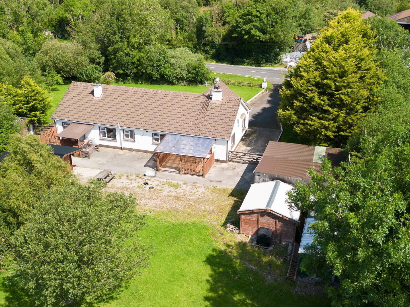 600 Loughshore Road 31 of 37