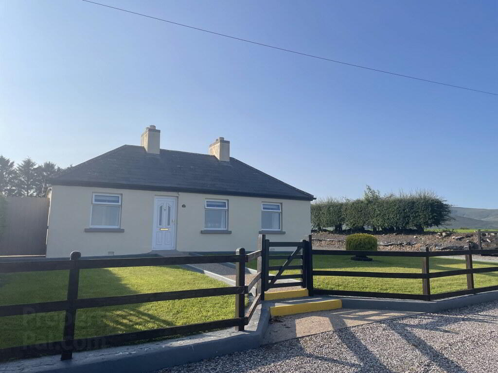 Ballygalane Upper 1 of 12