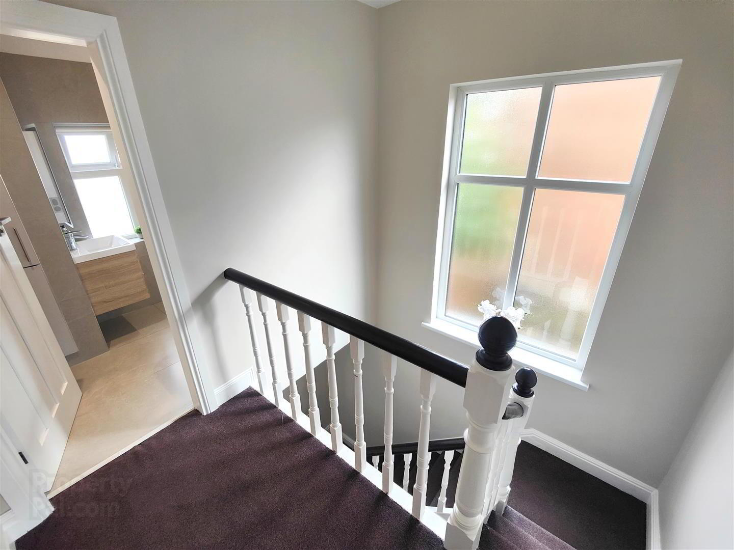 24 Westland Road 16 of 29
