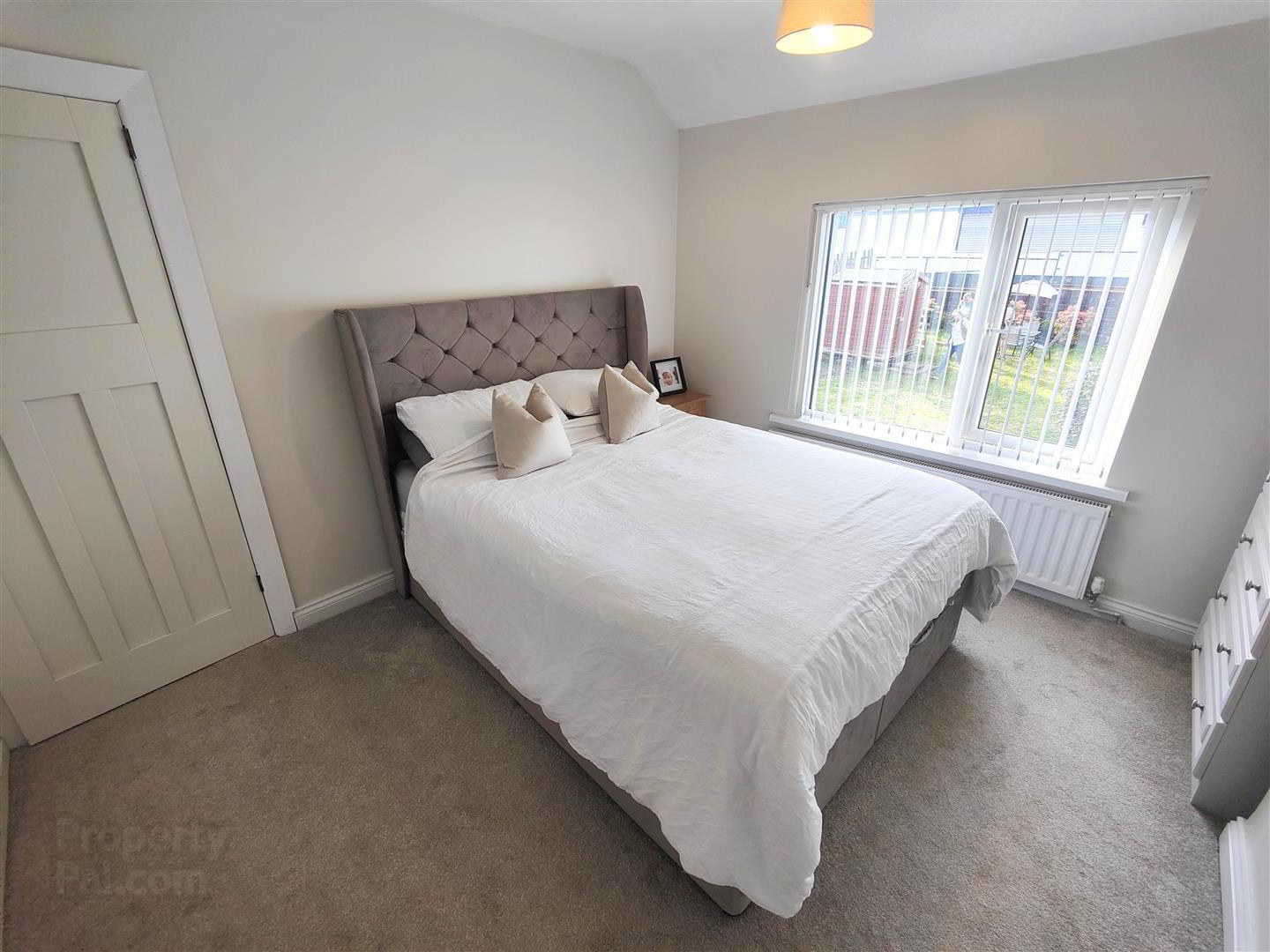 24 Westland Road 19 of 29
