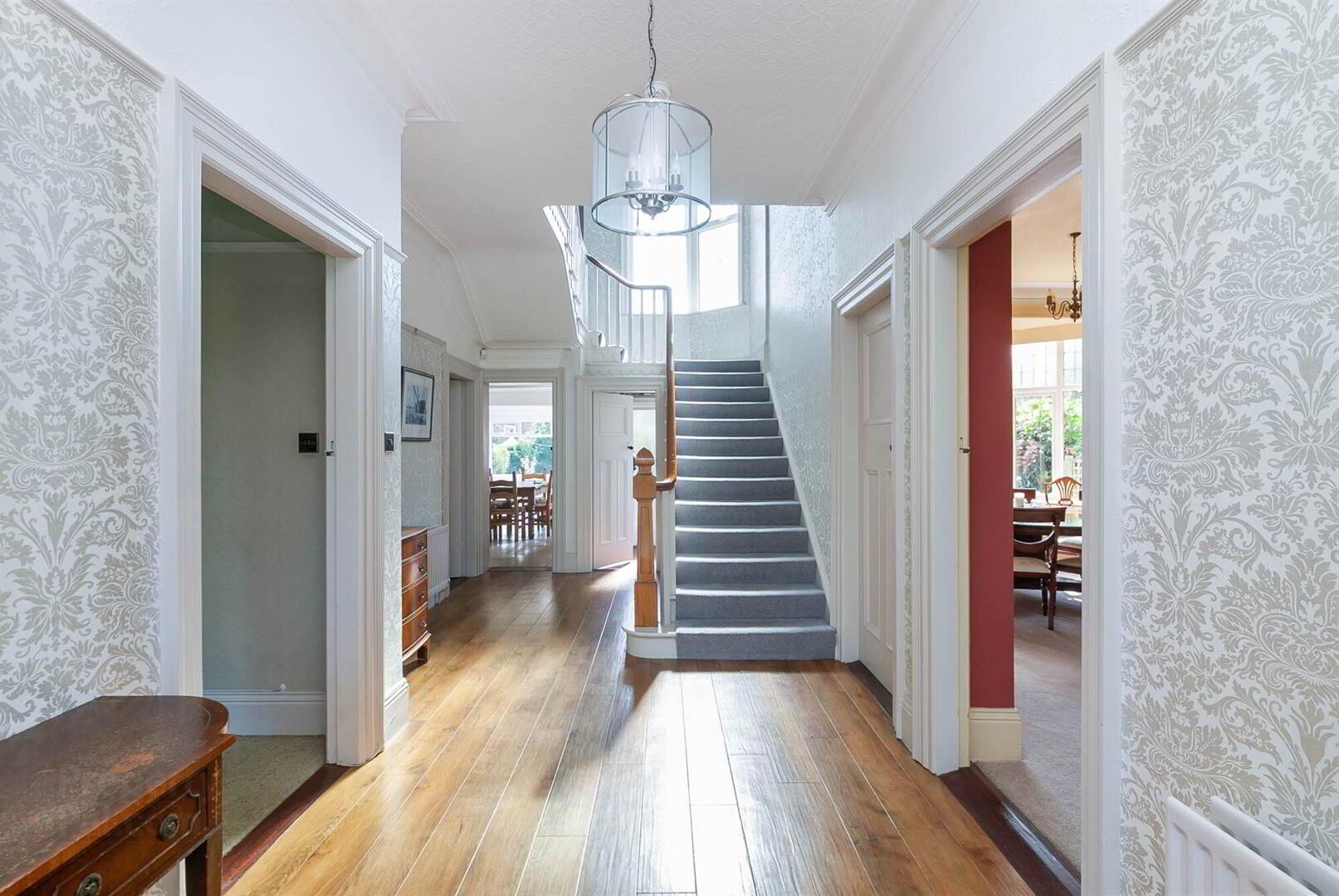 21 Castlehill Road 7 of 42