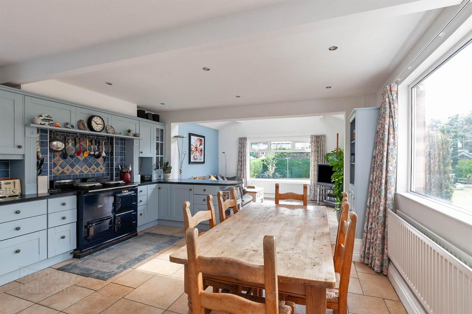 21 Castlehill Road 15 of 42