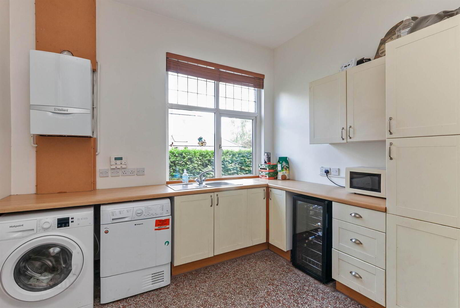 21 Castlehill Road 21 of 42