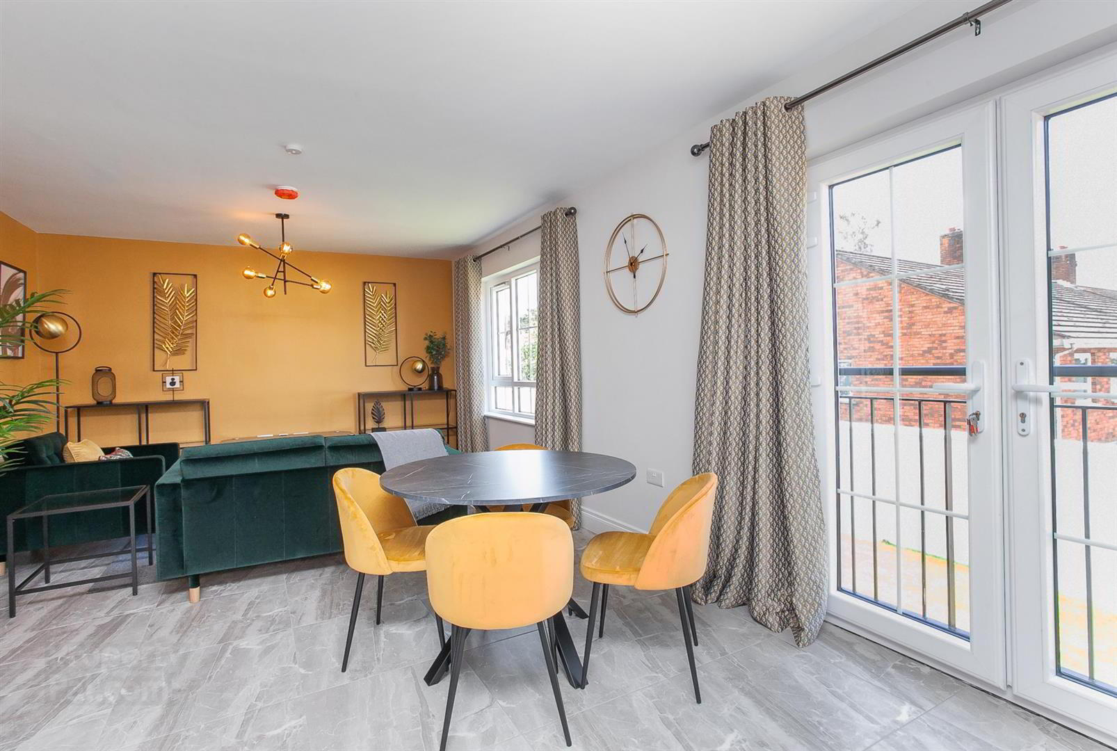 Apt 4 Ebrington Hall, 149e Upper Newtownards Road 5 of 24