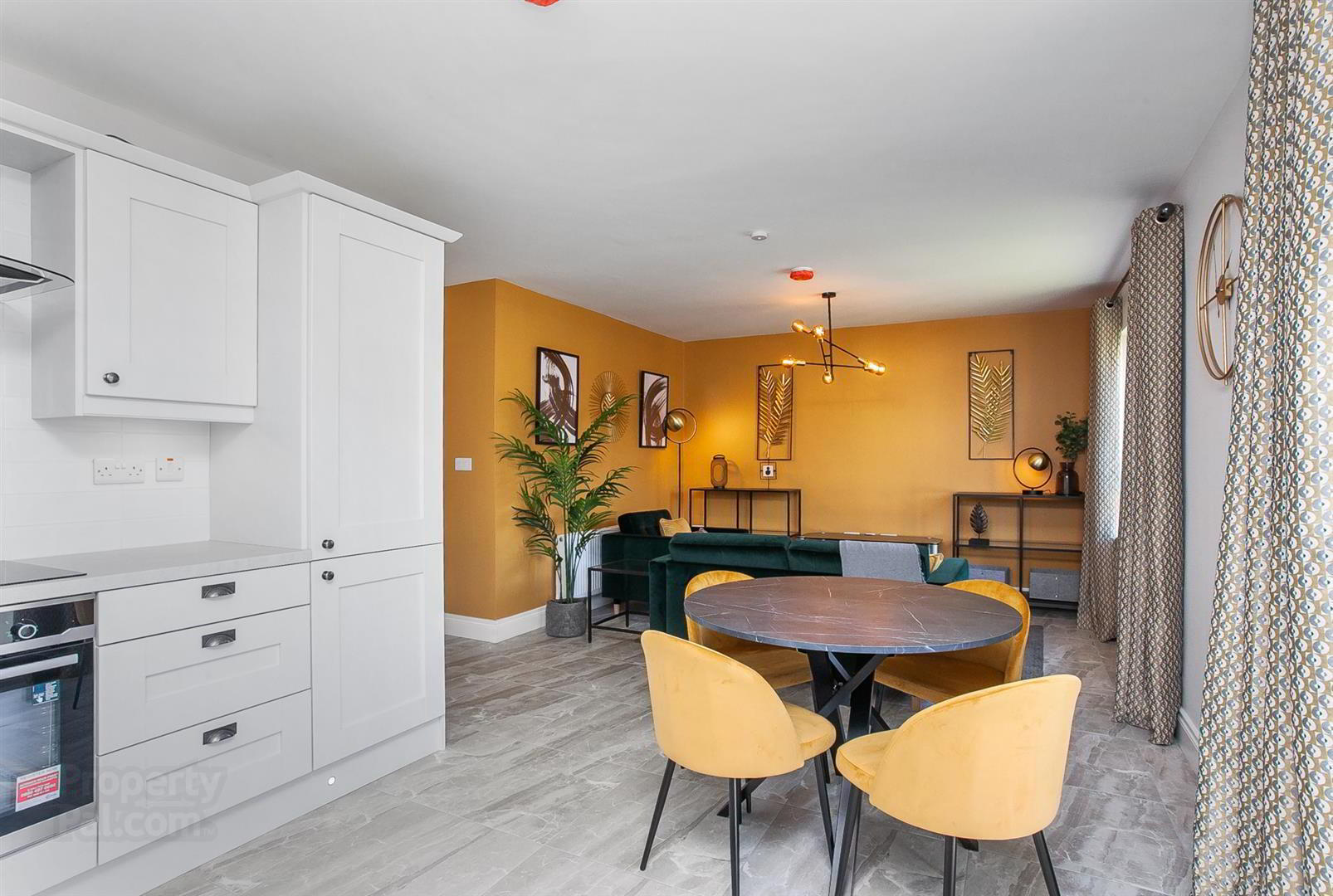 Apt 4 Ebrington Hall, 149e Upper Newtownards Road 12 of 24