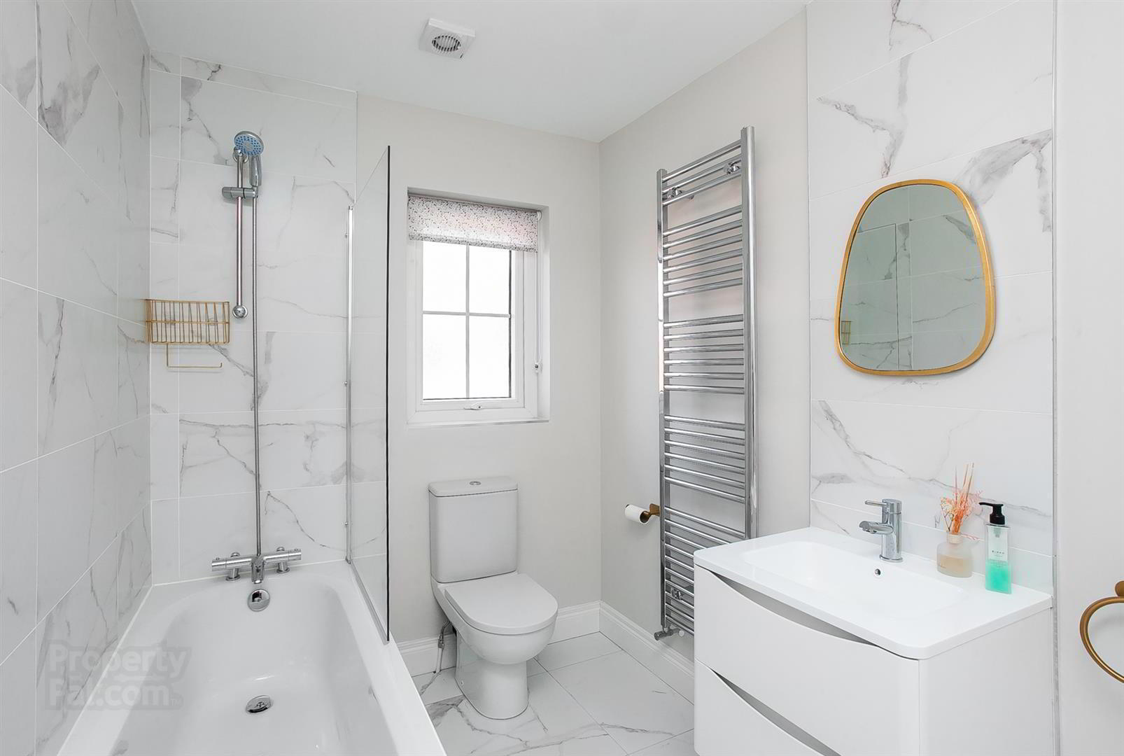 Apt 4 Ebrington Hall, 149e Upper Newtownards Road 22 of 24