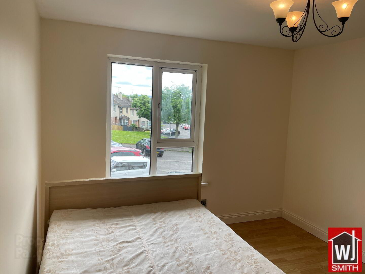 53 Hillview Park 19 of 36