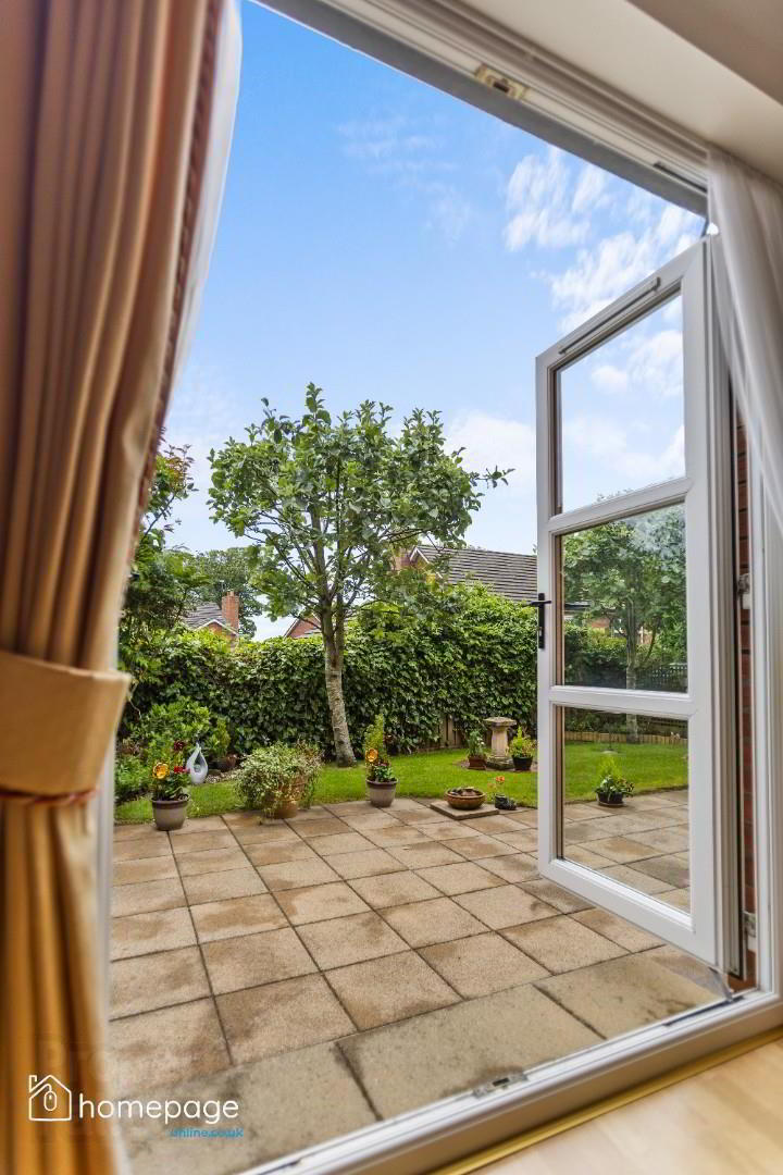 16 Carthall Manor 19 of 46