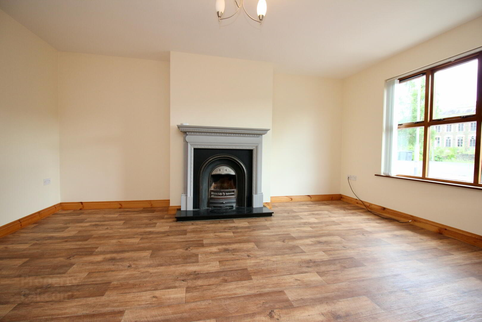28 Glebe Hill Manor 3 of 10