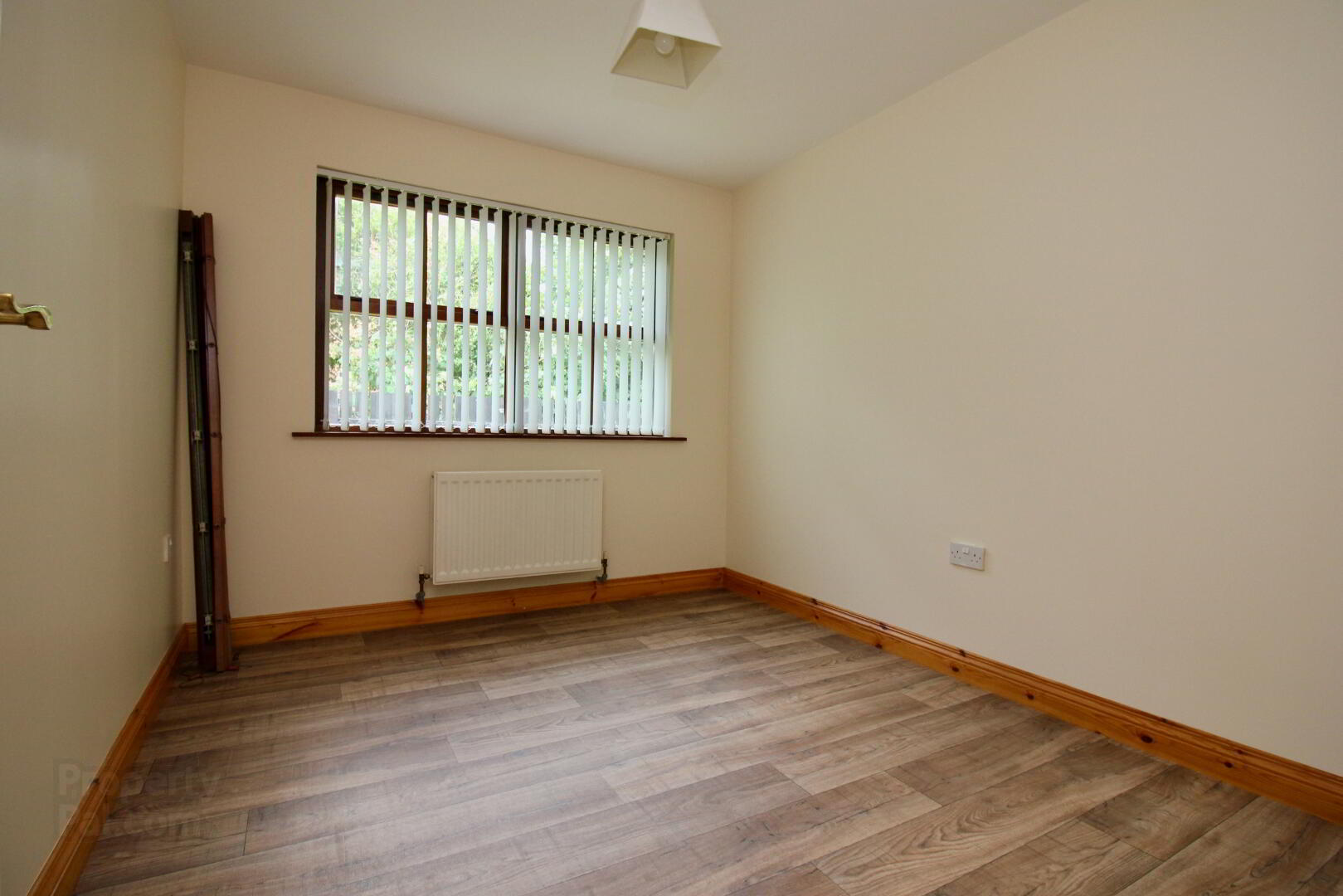 28 Glebe Hill Manor 5 of 10