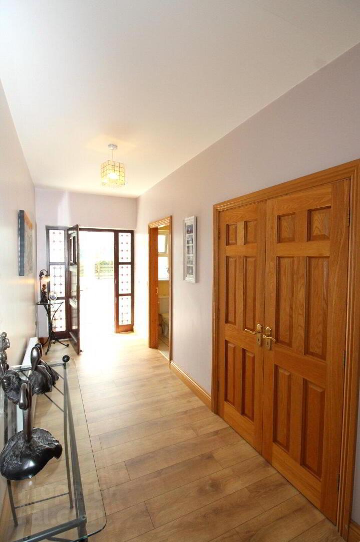 property description image