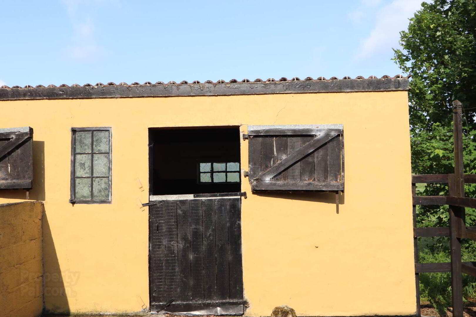 Javah Lodge 22 of 28