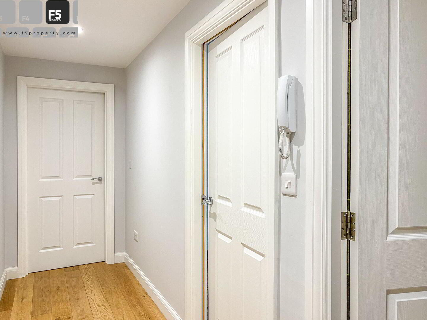 Apt 4 120, Upper Newtownards Road 3 of 9