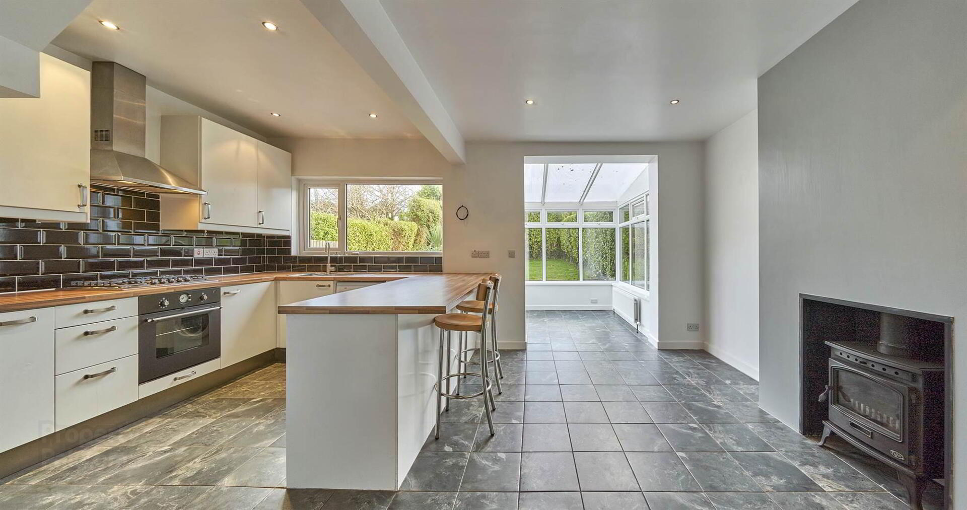 23 Ashley Gardens 8 of 22
