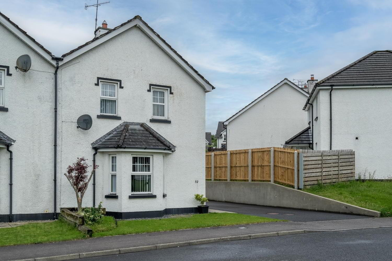 32 Elm Wood Green 3 of 28