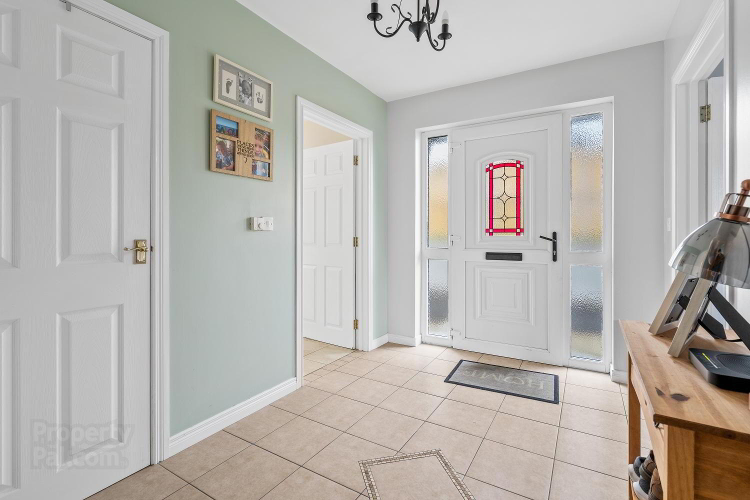 32 Elm Wood Green 9 of 28