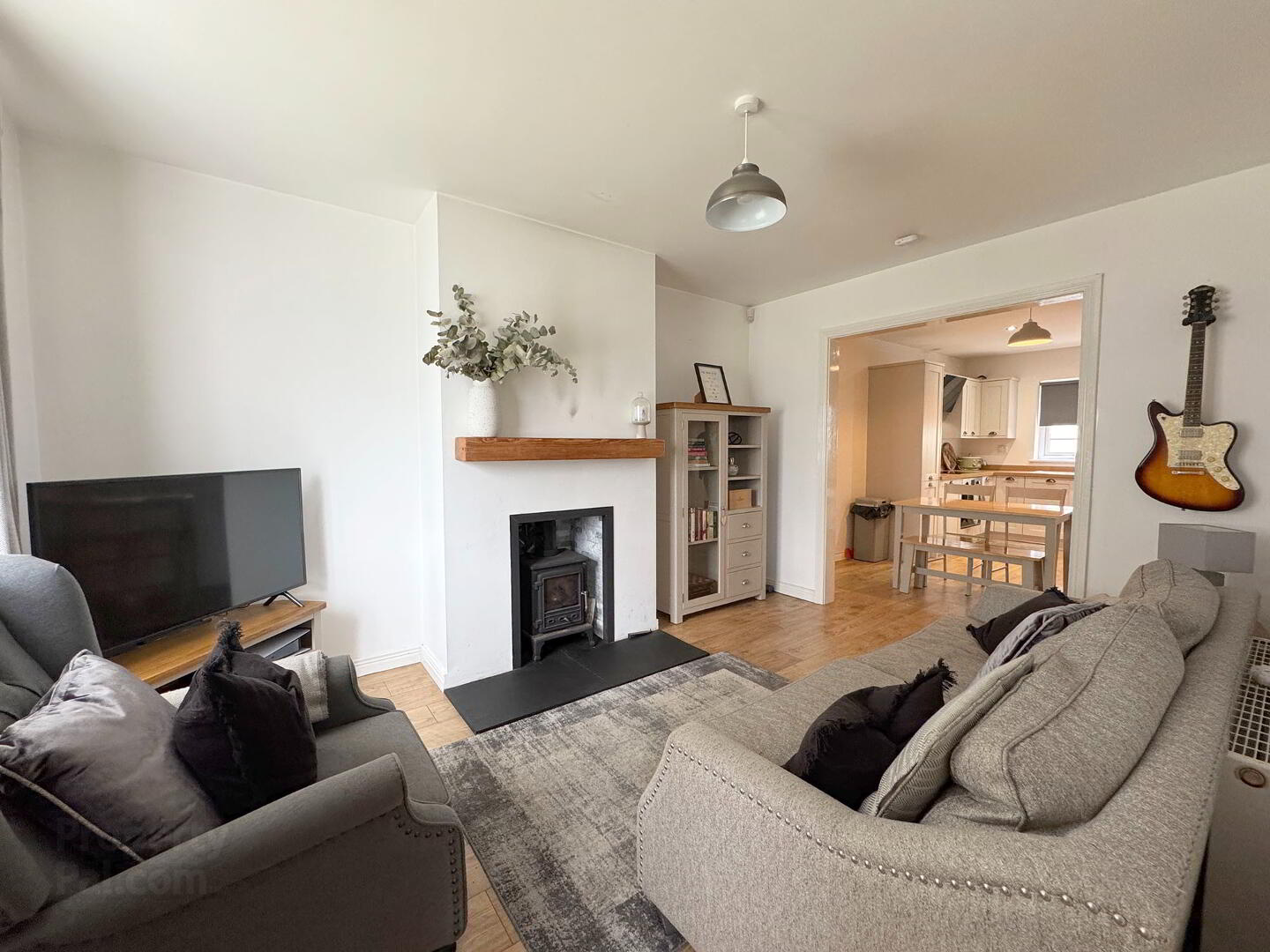 36 Dromore Street 3 of 18