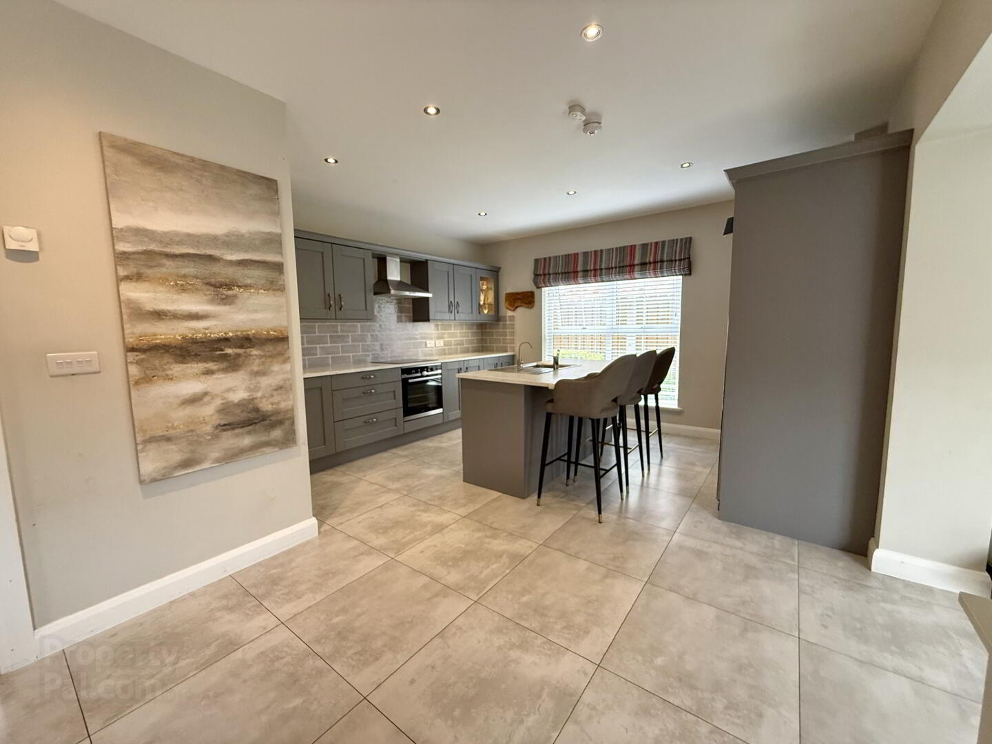 27 Cavanacaw Road 19 of 50
